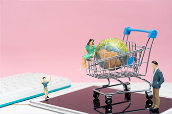 Lead Generation Tactics to Boost E-commerce Conversions